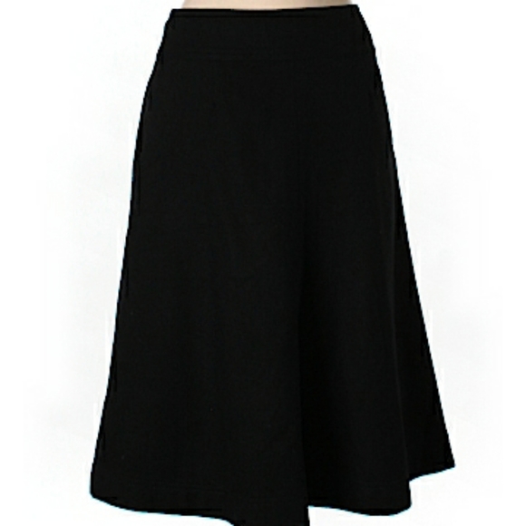 Banana Republic Size 0 Wool Skirt - Picture 2 of 2